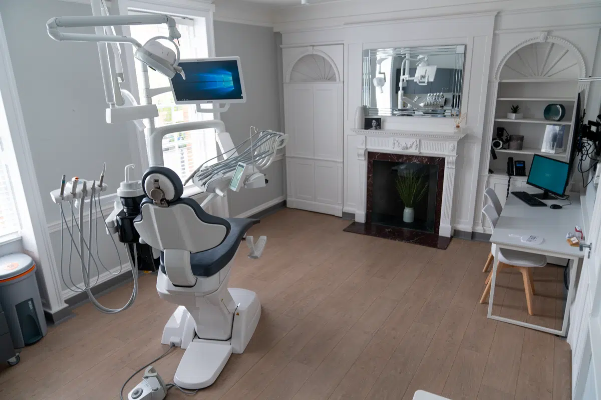 Define Clinic Beaconsfield