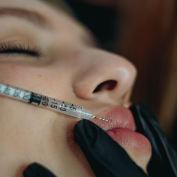 How Injectables London Work Alongside Skin Treatments
